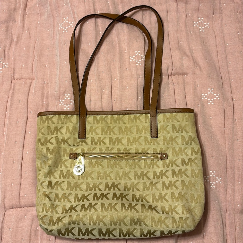 Michael Kors Shoulder Bag
